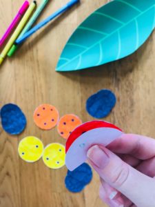 Coccinelle en papier pour enfant