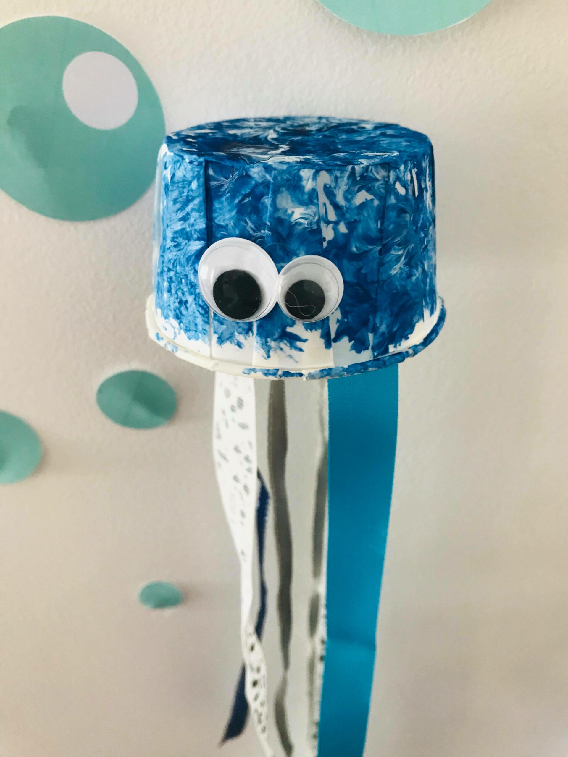 Activité méduse pour enfant