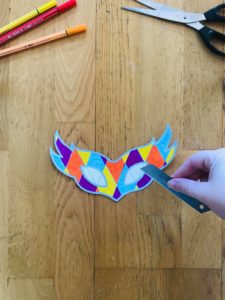 Masque de carnaval facile à faire