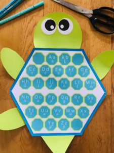 Alphabet pour enfant à accrocher aux murs