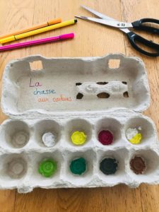 Chasse aux couleurs pour enfant