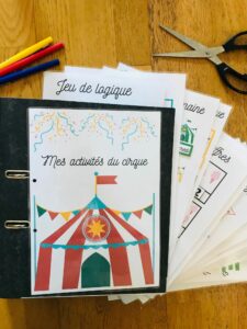 Quiet book sur le cirque