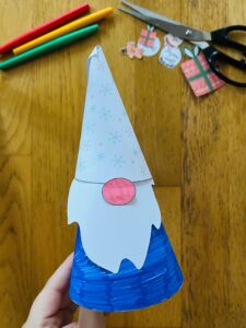 Gnome de noël en papier Gnome de noël en papier
