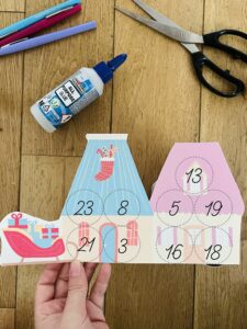 Calendrier de l'avent en rouleau de papier toilette