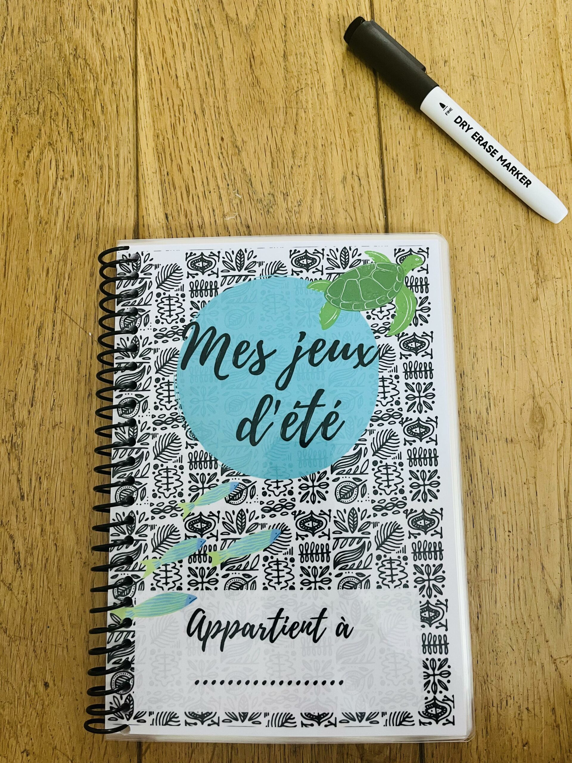 Cahier de jeux pour enfant